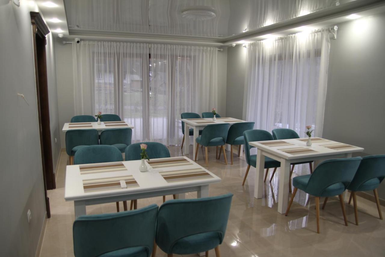 Купецький Двір Hotel Mizhhirya  Eksteriør billede